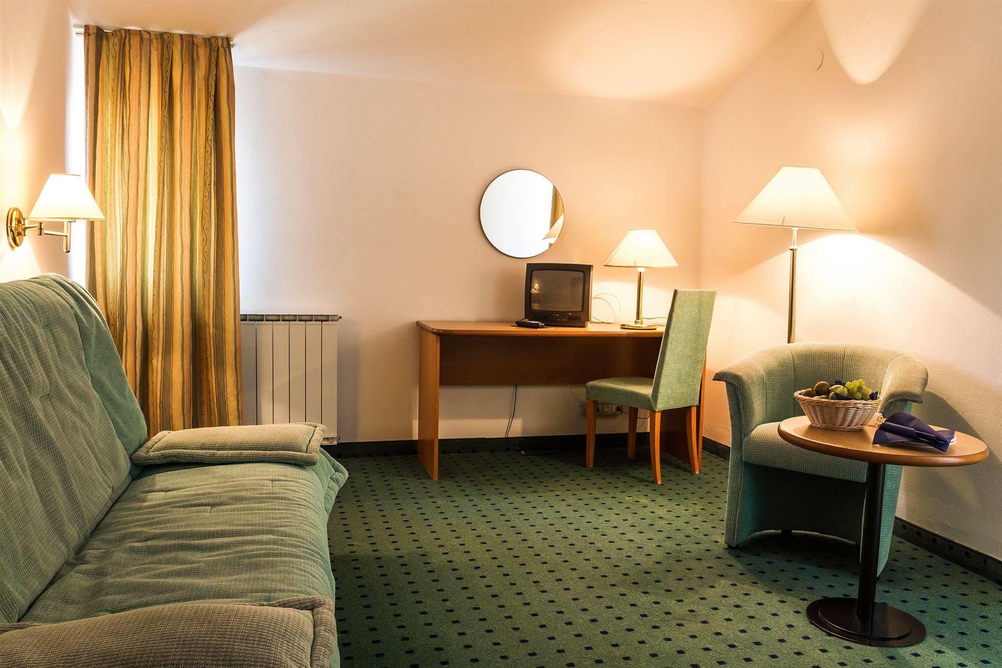 Apartments Vila Barka Portorož Zewnętrze zdjęcie
